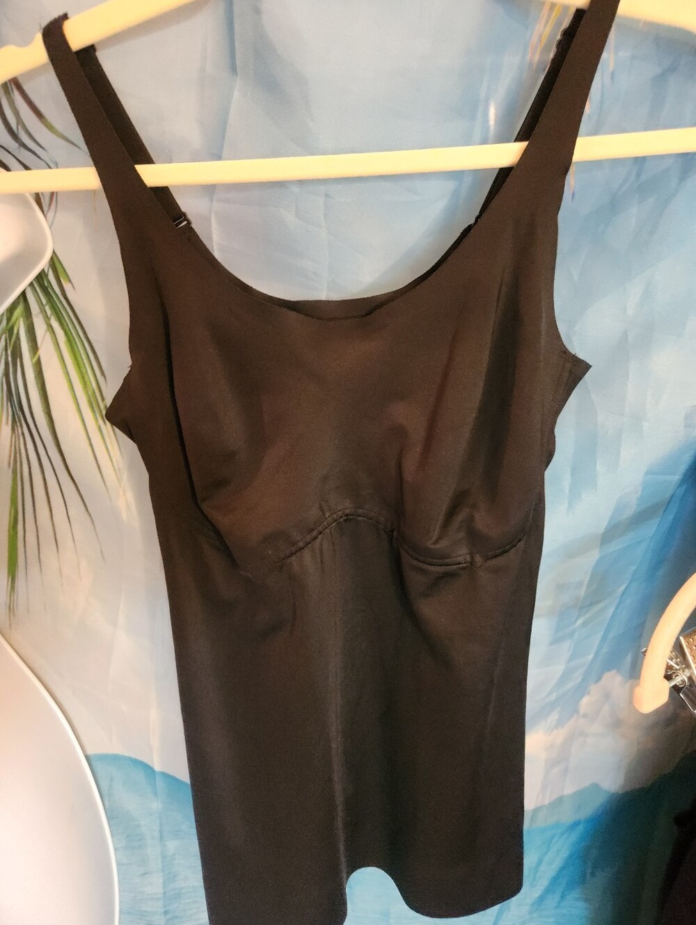 NEW 🆕️🎀 Ruby Ribbon Size 36 Second Skin Cami